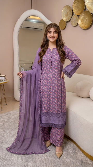 Graceful Lavender Floral 3-Piece Lawn Suit with Lace Details & Chiffon Dupatta